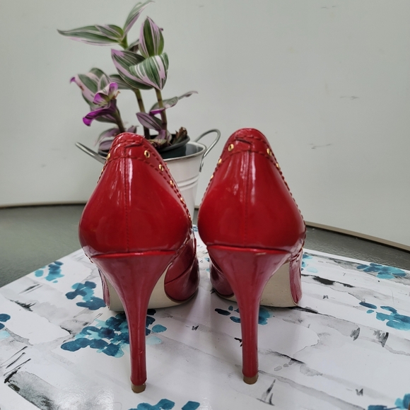 GUESS Red Heels - Picture 5 of 6